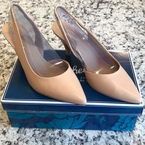 Seyshells Playtime Pumps In nude leather 3” heel